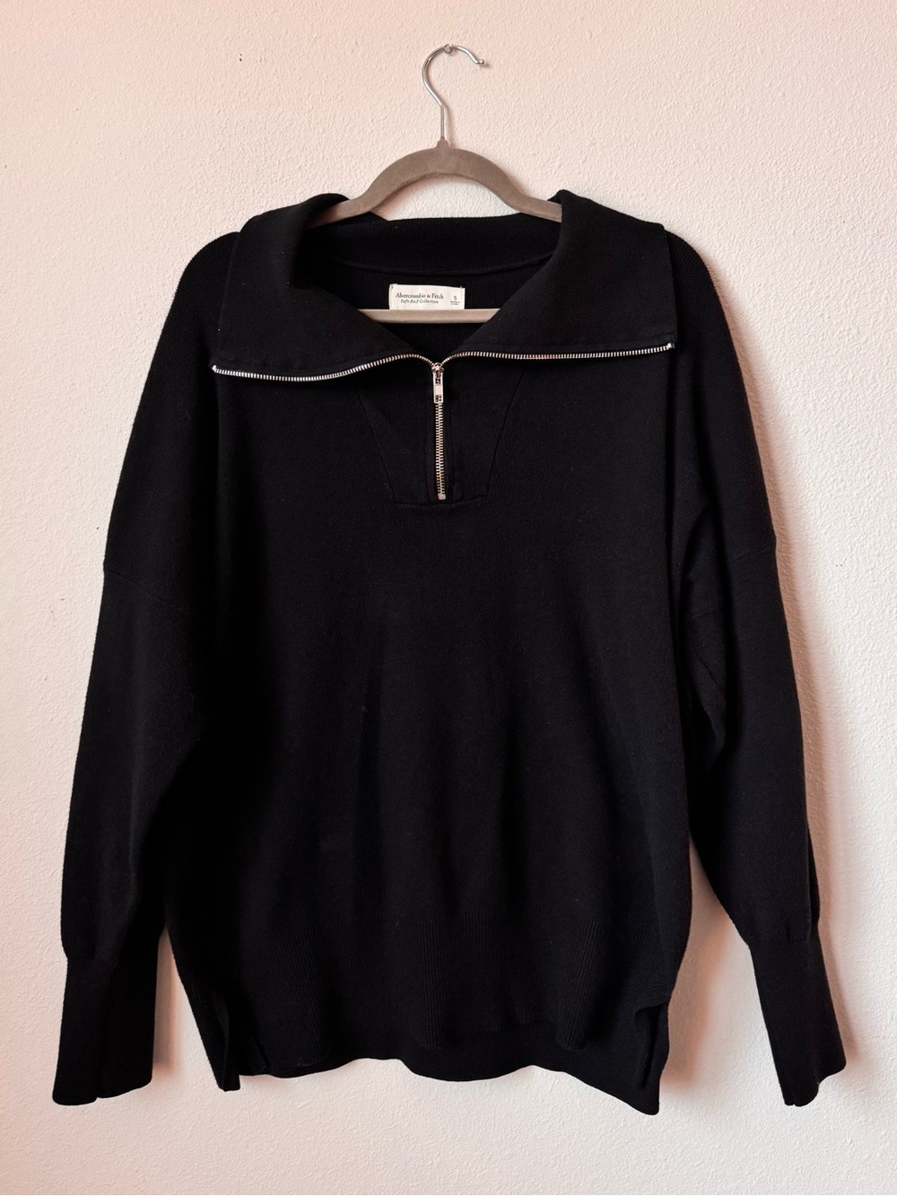 Abercrombie Soft A&F Black Quarter Zip Pullover Oversized S/M